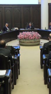 Премьер-министр Никол Пашинян объявляет о смягчении условий программы «16 миллионов» для приграничных сел, включая Аджапняк