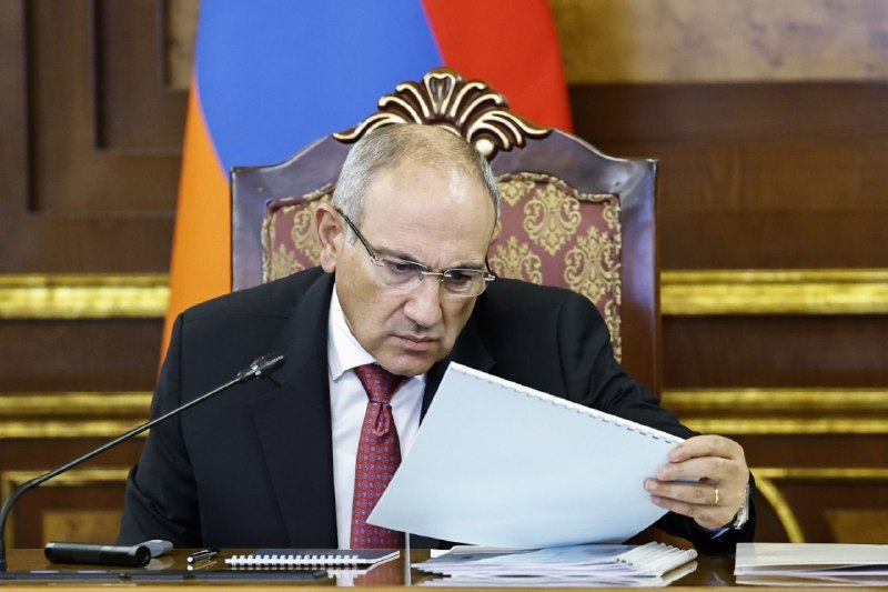Премьер-министр Никол Пашинян на заседании Комитета по государственным инвестициям в Ереване