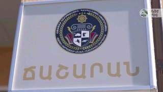 Министр обороны Армении Сурен Папикян в новой столовой для курсантов в Аджапняке, Ереван