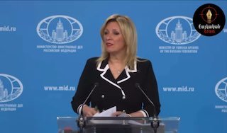 Мария Захарова на брифинге комментирует учения Eagle Partner 2026 в Армении