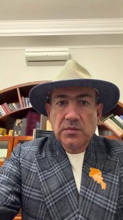 Никол Пашинян выступает на встрече с избирателями в Аджапняке, Ереван