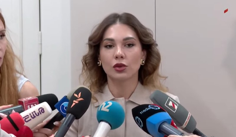 Србуи Галян на брифинге в Ереване