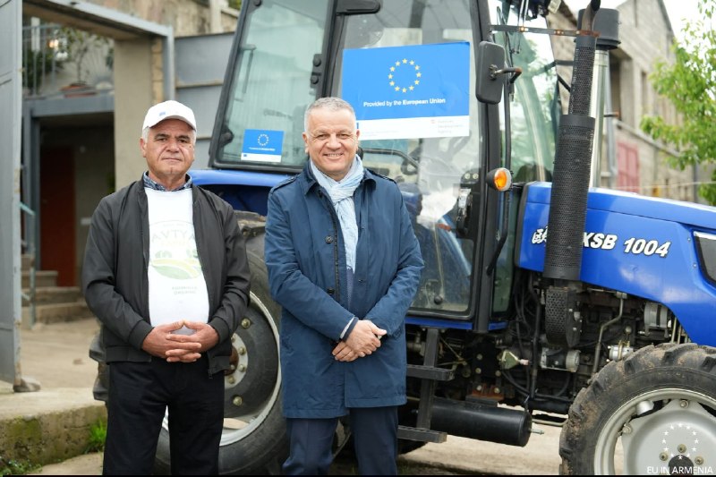 Органическая спаржа компании «Davtyan Farm» из Сюника, подготовленная к экспорту в Сингапур.