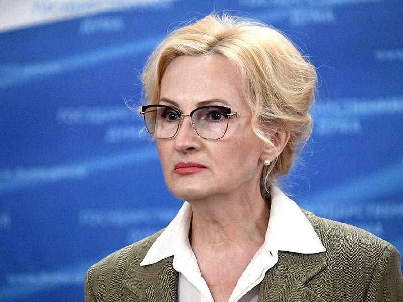 Ирина Яровая выступает на форуме в Аджапняке, Ереван