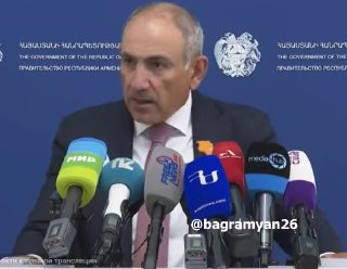 Никол Пашинян на пресс-конференции в Ереване, Аджапняк