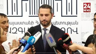 Рубен Рубинян выступает с заявлением об арестах за избирательные взятки в Аджапняке (Ереван)