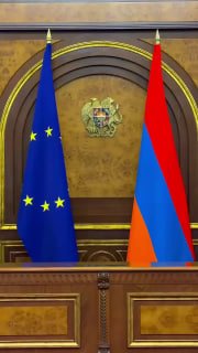 Никол Пашинян и Урсула фон дер Ляйен на встрече в правительстве Армении, Ереван