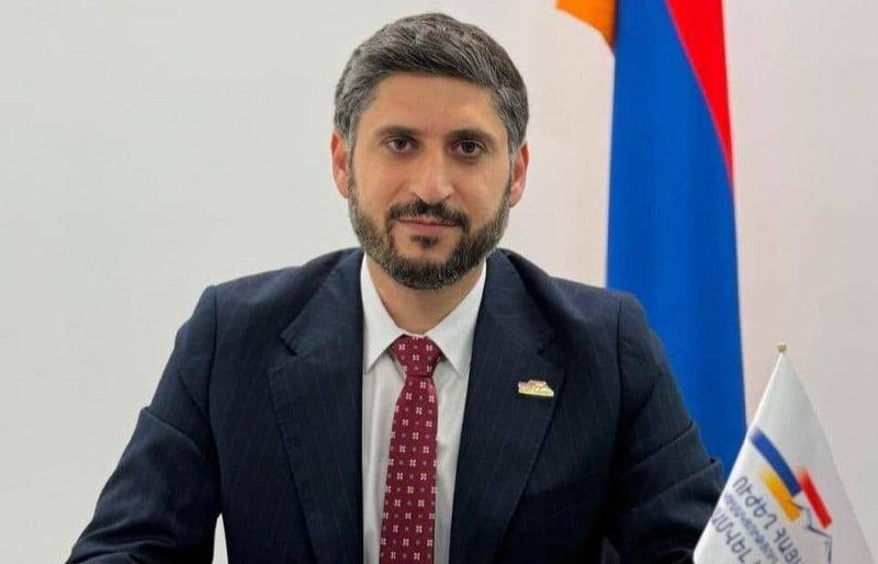 Артур Абрамян, кандидат от «Сильной Армении», арестован в Аджапняке (Ереван)