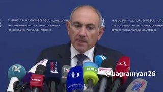 Премьер-министр Армении Никол Пашинян выступает в Аджапняке, Ереван