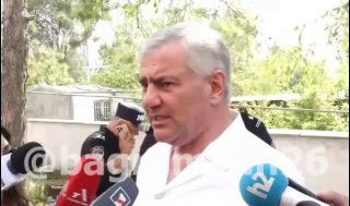 Кандидат Баграмян на встрече с избирателями в Аджапняке, Ереван