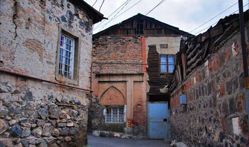 Вид на исторический район Конд в Ереване, Армения