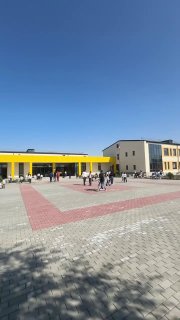 Новая средняя школа в селе Покр Веди Араратской области, Армения
