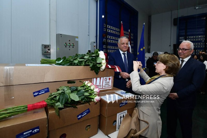 Партия роз различных сортов, экспортированная из Армении в Латвию