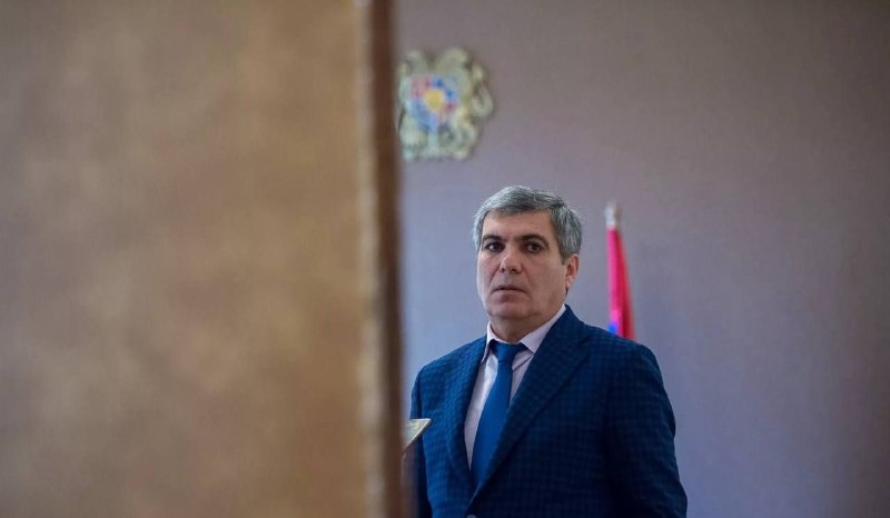 Здание Центральной избирательной комиссии в Ереване, куда партия «Республика» подала иск.